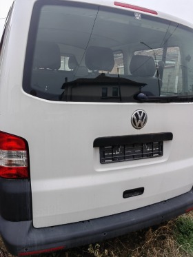 VW Transporter Т5-прехвърляне с фактура, снимка 2 - Бусове и автобуси - 46139479