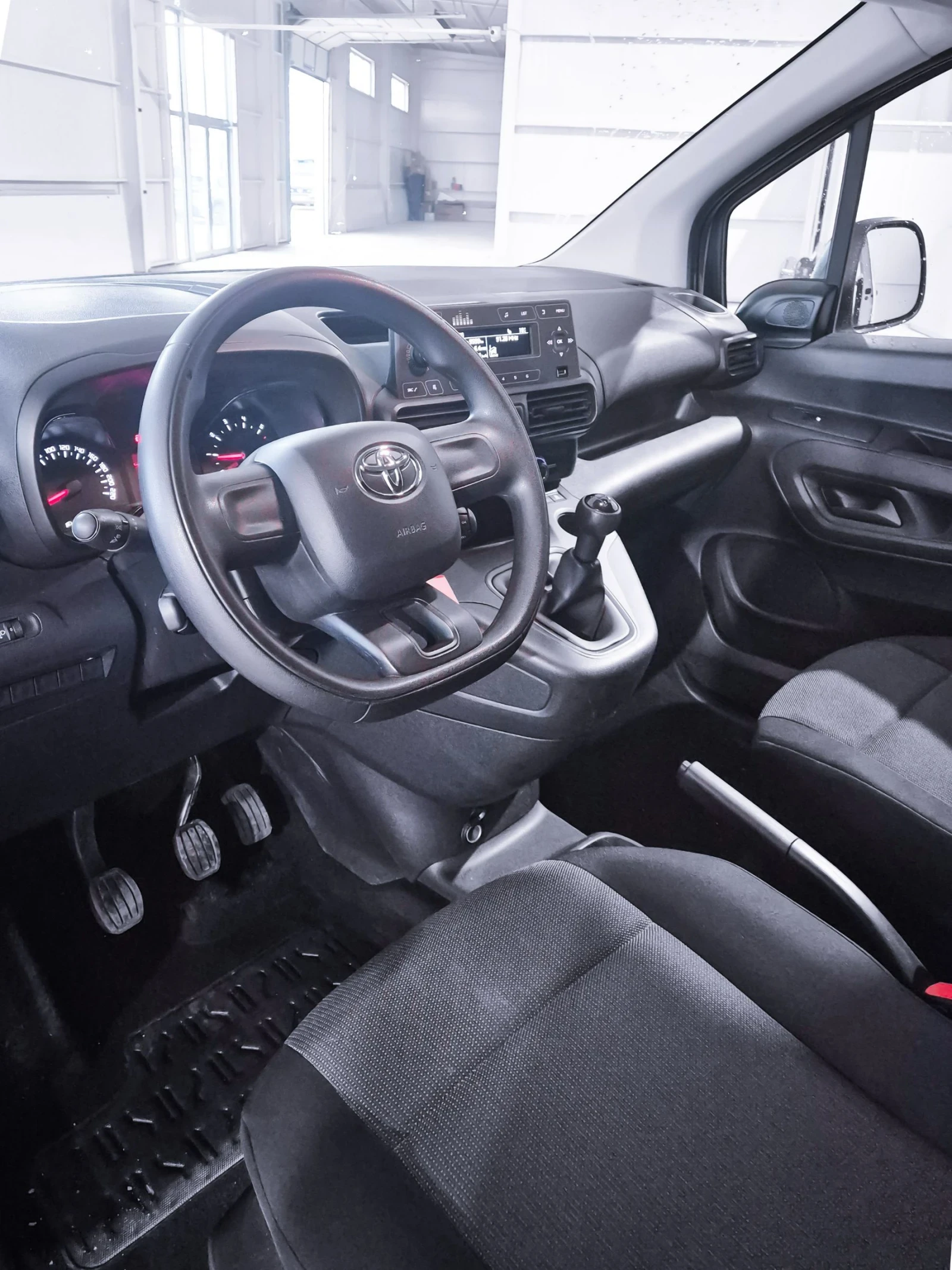 Toyota Proace PROACE CITY * 1, 5 D * 75 Кс * Active - изображение 8