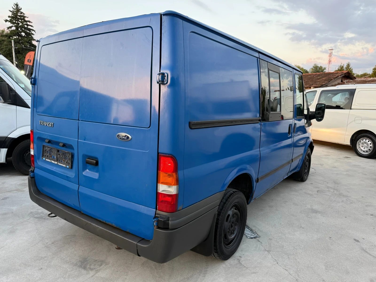 Ford Transit 2.0TDI КЛИМАТИК ТОВАРОПЪТНИЧЕСКИ - изображение 5