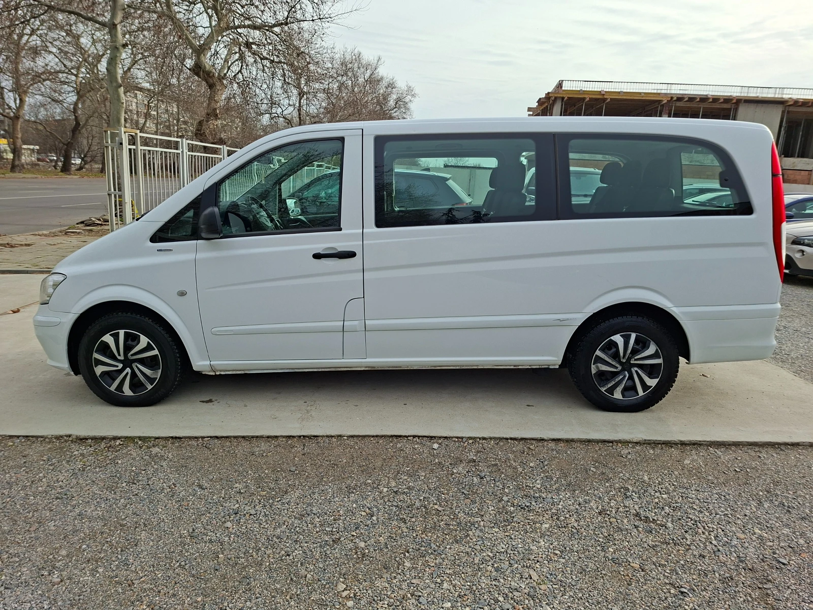 Mercedes-Benz Vito 9-MECTA - изображение 4