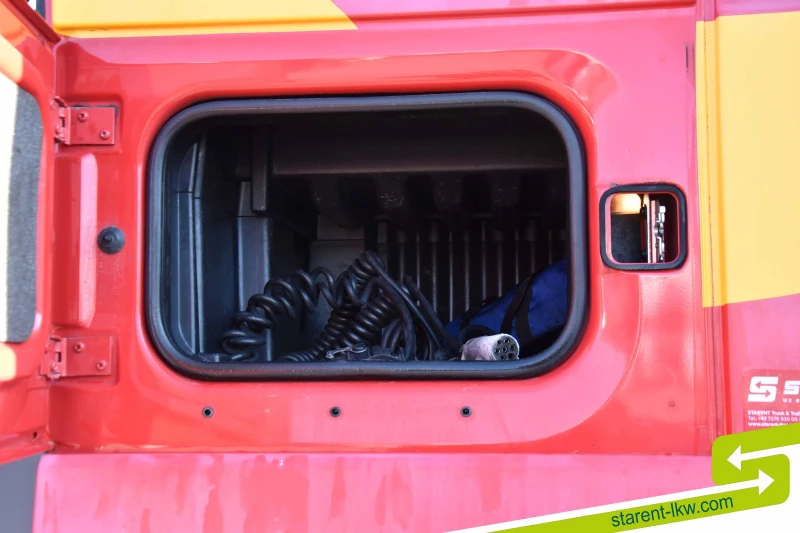 Daf XF SZM26027, снимка 12 - Камиони - 53443693