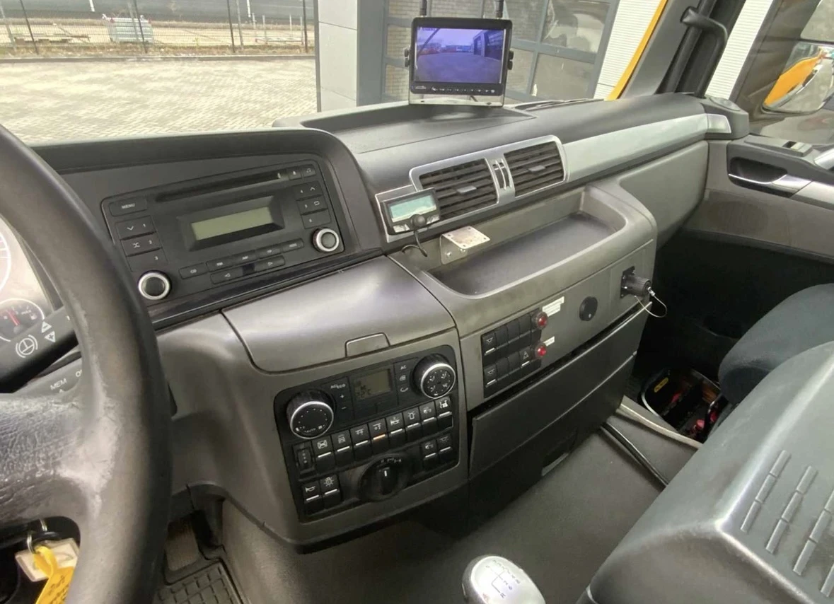 Man Tgs TGS 26.360 6x4 кран PALFINGER КАБЕЛНА система - изображение 7