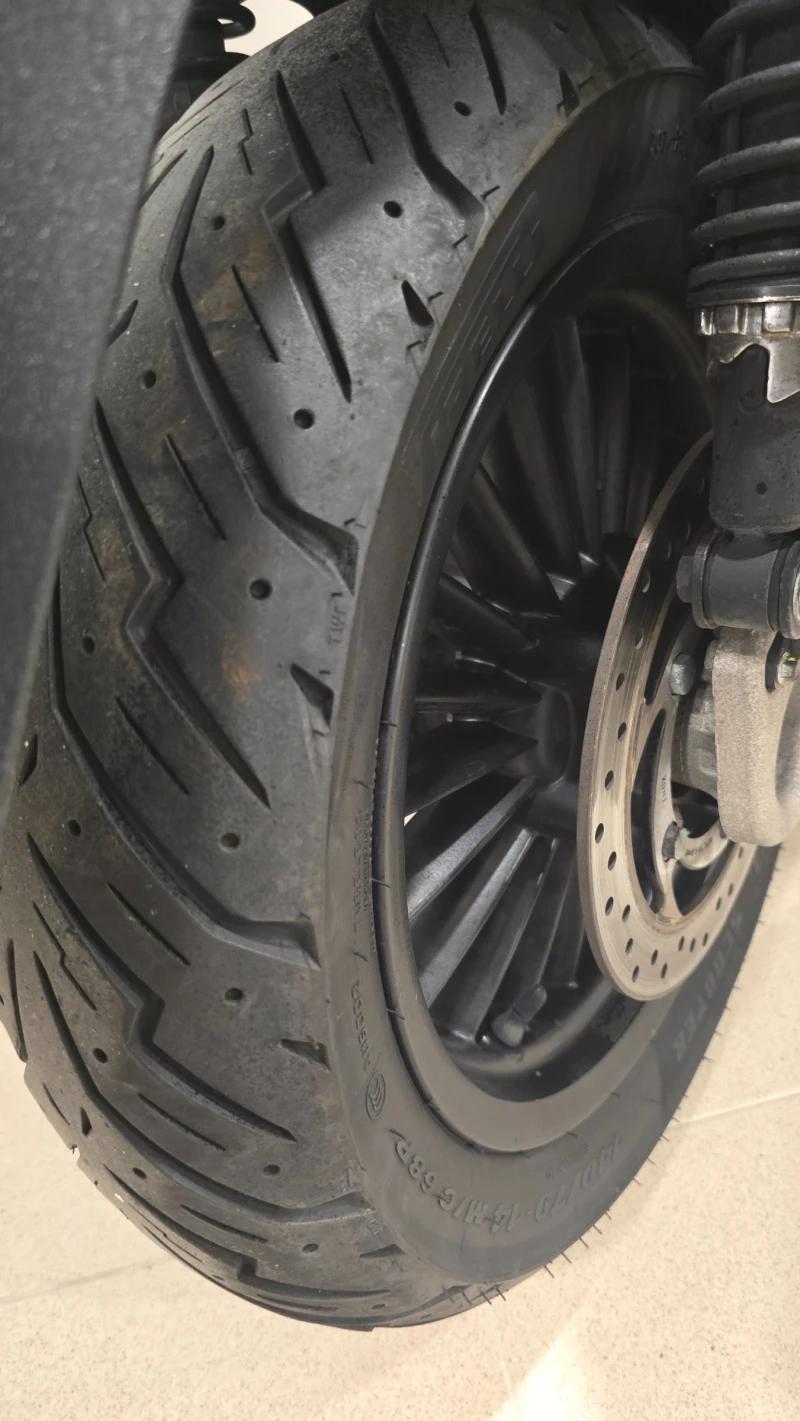 Piaggio Beverly Black Edition, снимка 7 - Мотоциклети и мототехника - 51878984