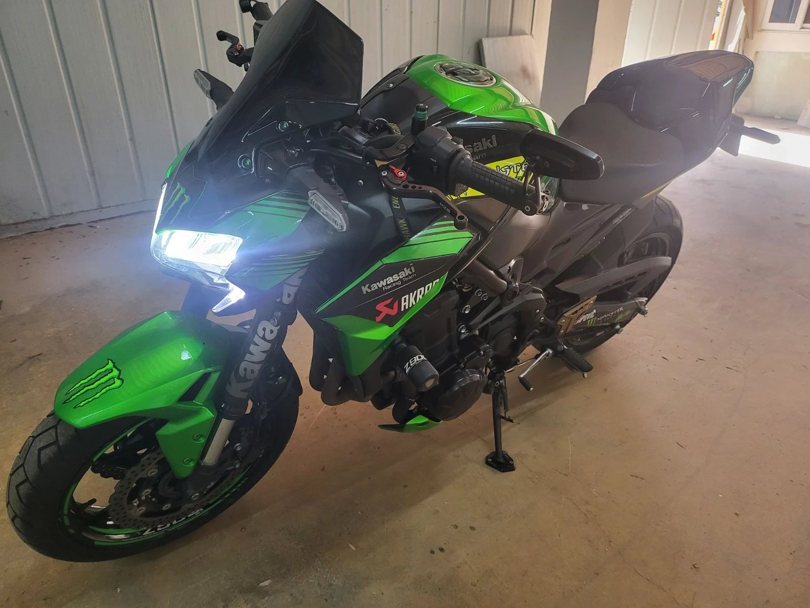 Kawasaki Zr ZR900F - изображение 7