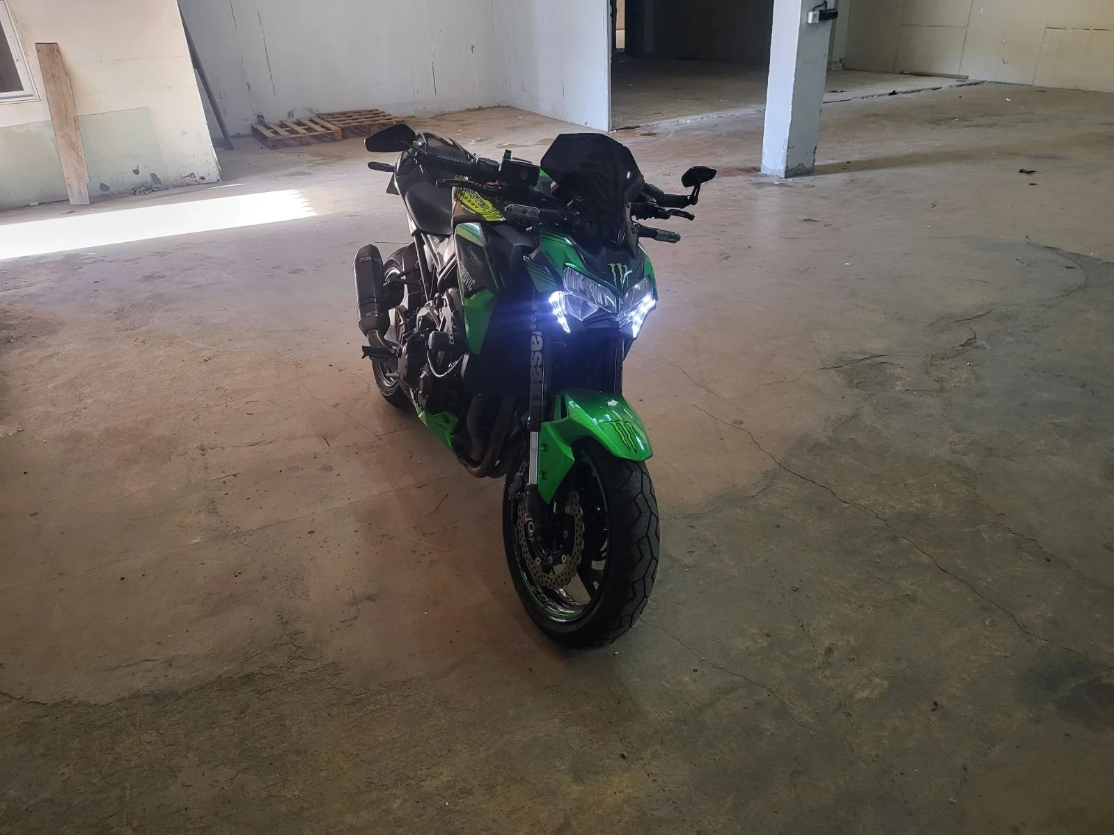 Kawasaki Zr ZR900F - изображение 4