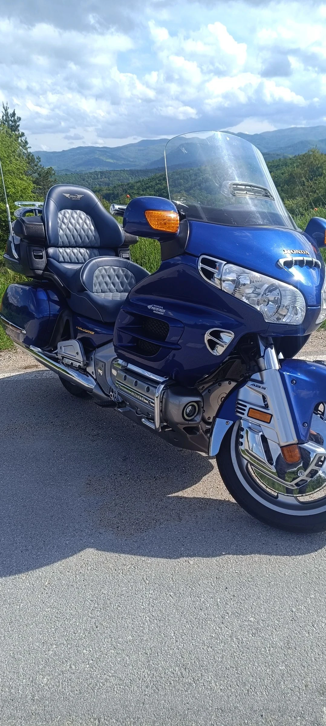 Honda Gold Wing Круизър, снимка 2 - Мотоциклети и мототехника - 55243736
