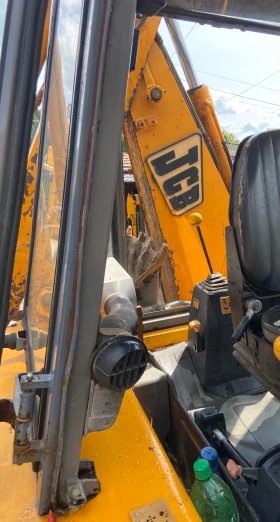  JCB | Mobile.bg    6