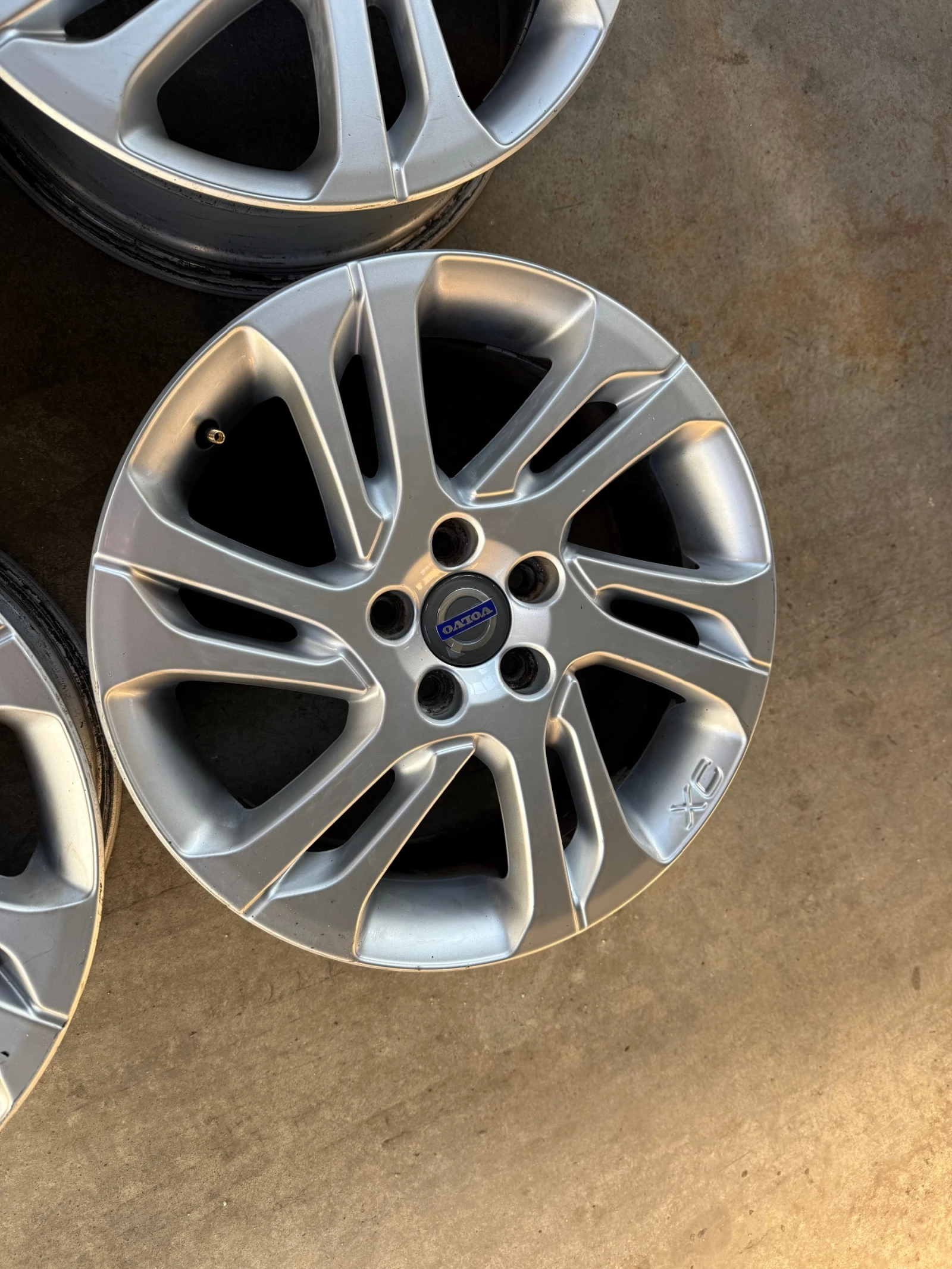   Volvo XC60 | Mobile.bg   5