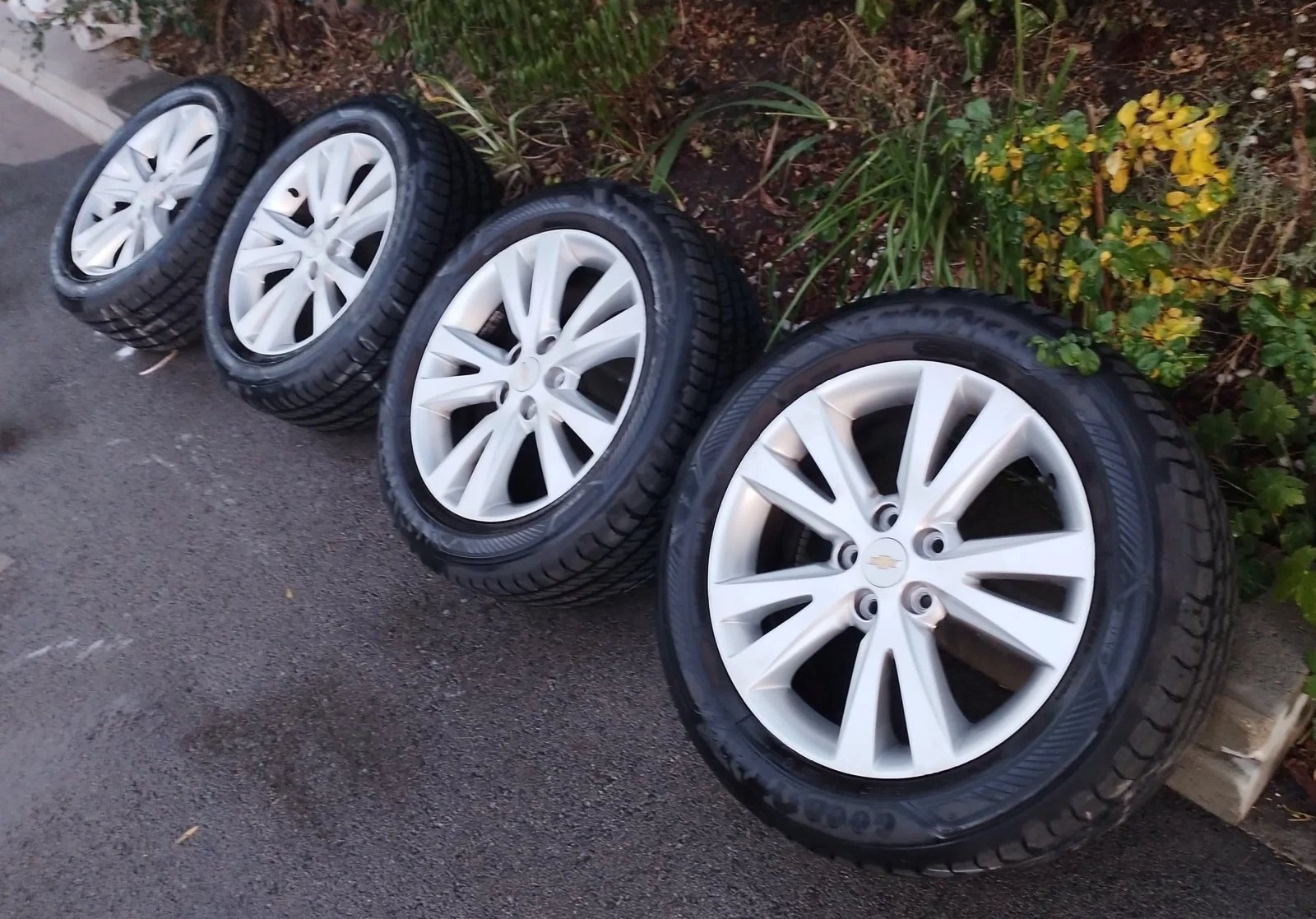 Гуми с джанти Goodyear 235/55R18, снимка 2 - Гуми и джанти - 56170864