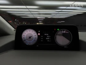 Hyundai Staria Lounge 3.5 LPG Lounge 7 Вдъхновение ЛИЗ.БЕЗ ПЪРВ.В, снимка 9
