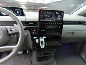 Hyundai Staria Lounge 3.5 LPG Lounge 7 Вдъхновение ЛИЗ.БЕЗ ПЪРВ.В, снимка 10
