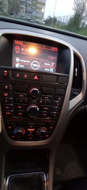 Opel Astra 1.4 газ/бензин, снимка 17