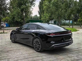 BYD HAN, снимка 4