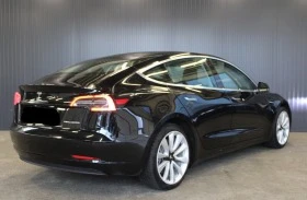     Tesla Model 3 4x4 !