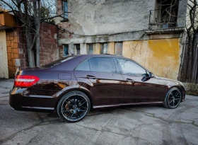 Mercedes-Benz E 350 7G tronic AMG PACK, снимка 4