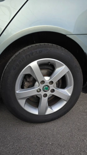 Skoda Octavia 1.6 TDI, 105 .., DSG automatic | Mobile.bg    15