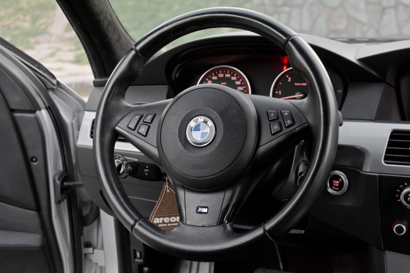 BMW 530, снимка 14 - Автомобили и джипове - 45515237