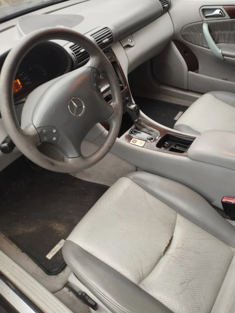 Mercedes-Benz C 220 C220-611-на части!, снимка 3 - Автомобили и джипове - 47973222