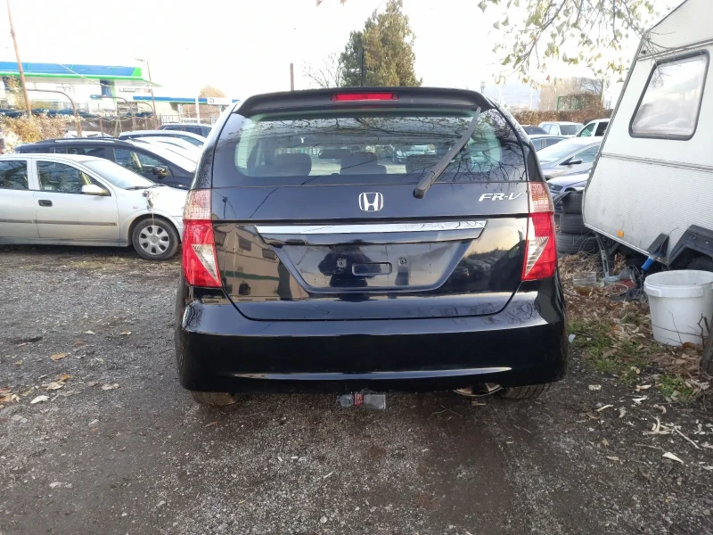 Honda Fr-v 1.8i 140k.c.EXECUTIVE Swiss Edition, снимка 3 - Автомобили и джипове - 48104835