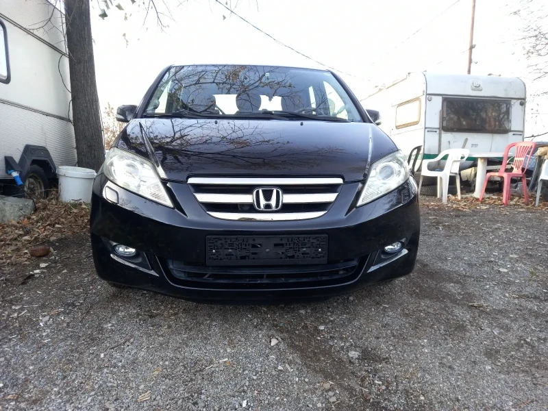 Honda Fr-v 1.8i 140k.c.EXECUTIVE Swiss Edition, снимка 1 - Автомобили и джипове - 48104835