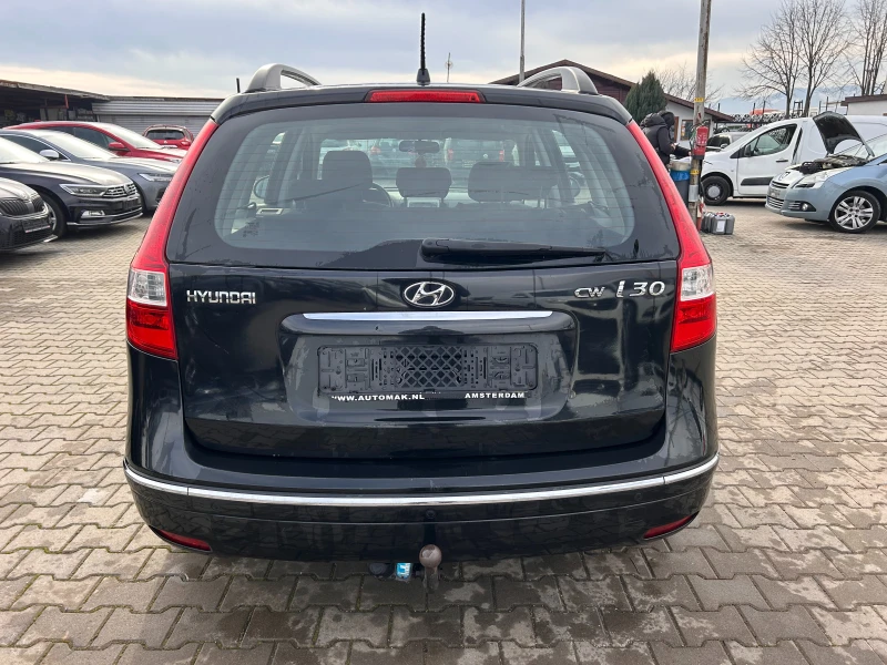 Hyundai I30 1.6i NAVI , снимка 7 - Автомобили и джипове - 48417594