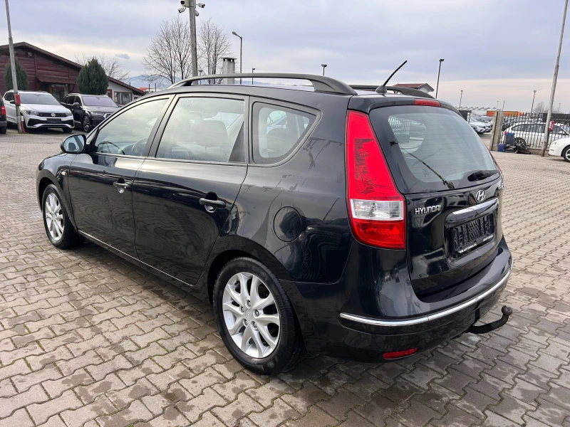 Hyundai I30 1.6i NAVI , снимка 8 - Автомобили и джипове - 48417594