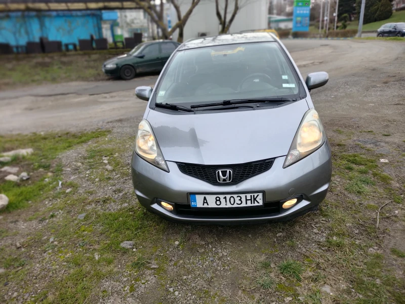 Honda Jazz 1.3 i-vtec, снимка 2 - Автомобили и джипове - 49560853