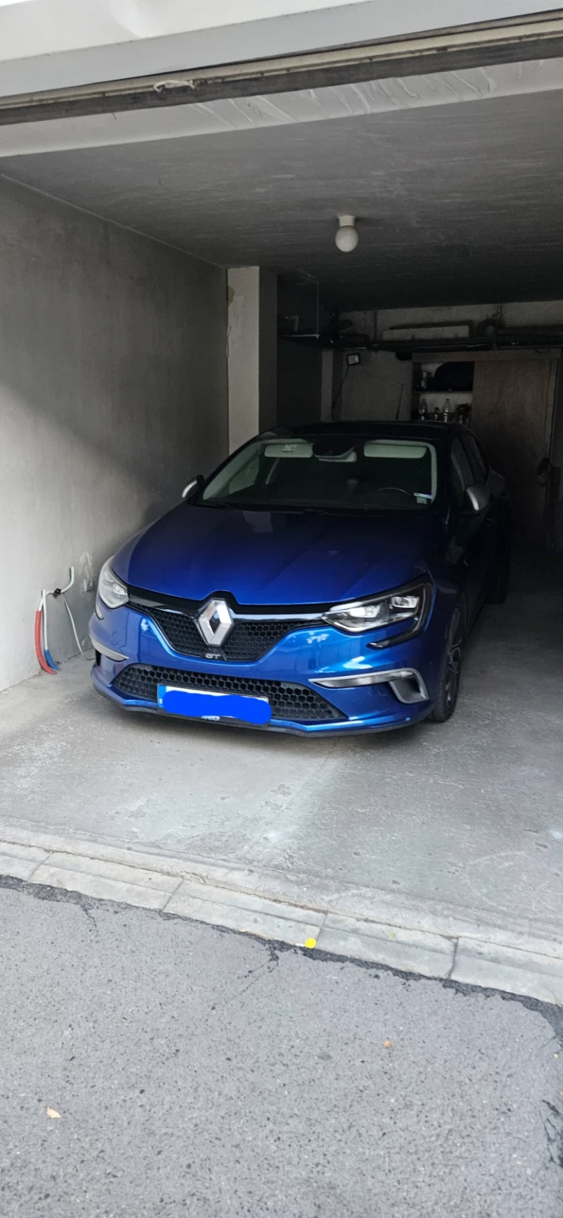 Renault Megane Gt  Bose edition    4Control, снимка 5 - Автомобили и джипове - 52067451