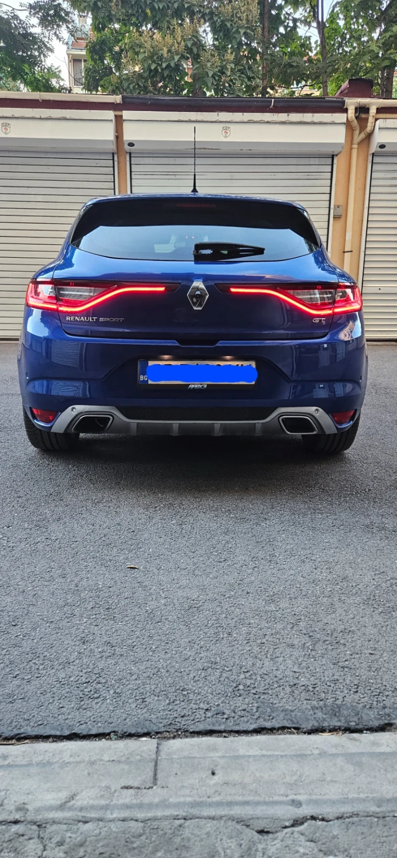 Renault Megane Gt  Bose edition    4Control, снимка 4 - Автомобили и джипове - 52067451