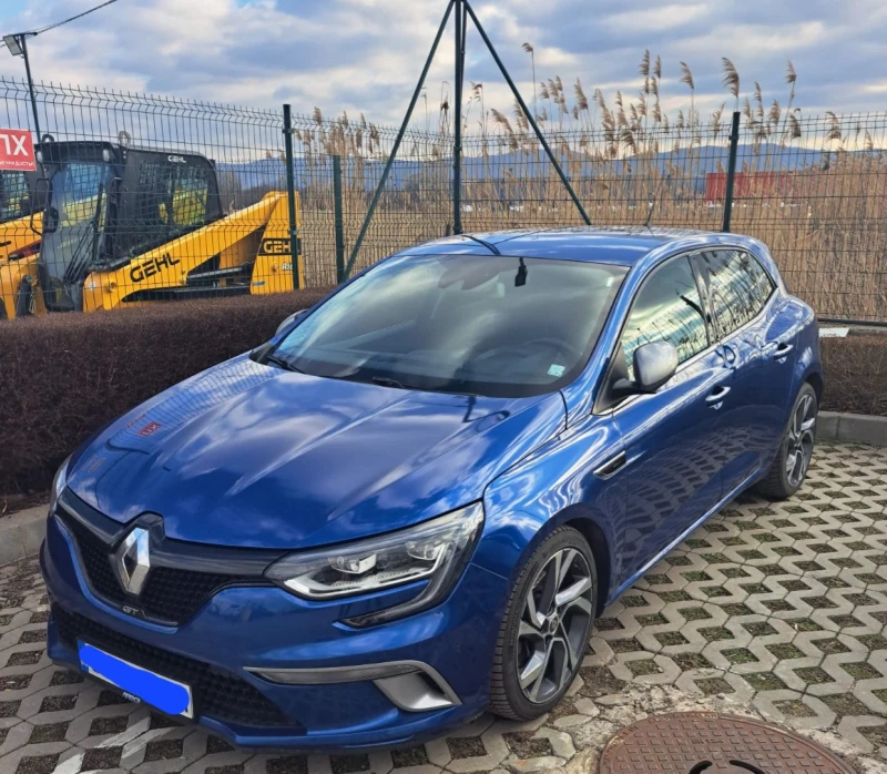 Renault Megane Gt  Bose edition    4Control, снимка 2 - Автомобили и джипове - 52067451