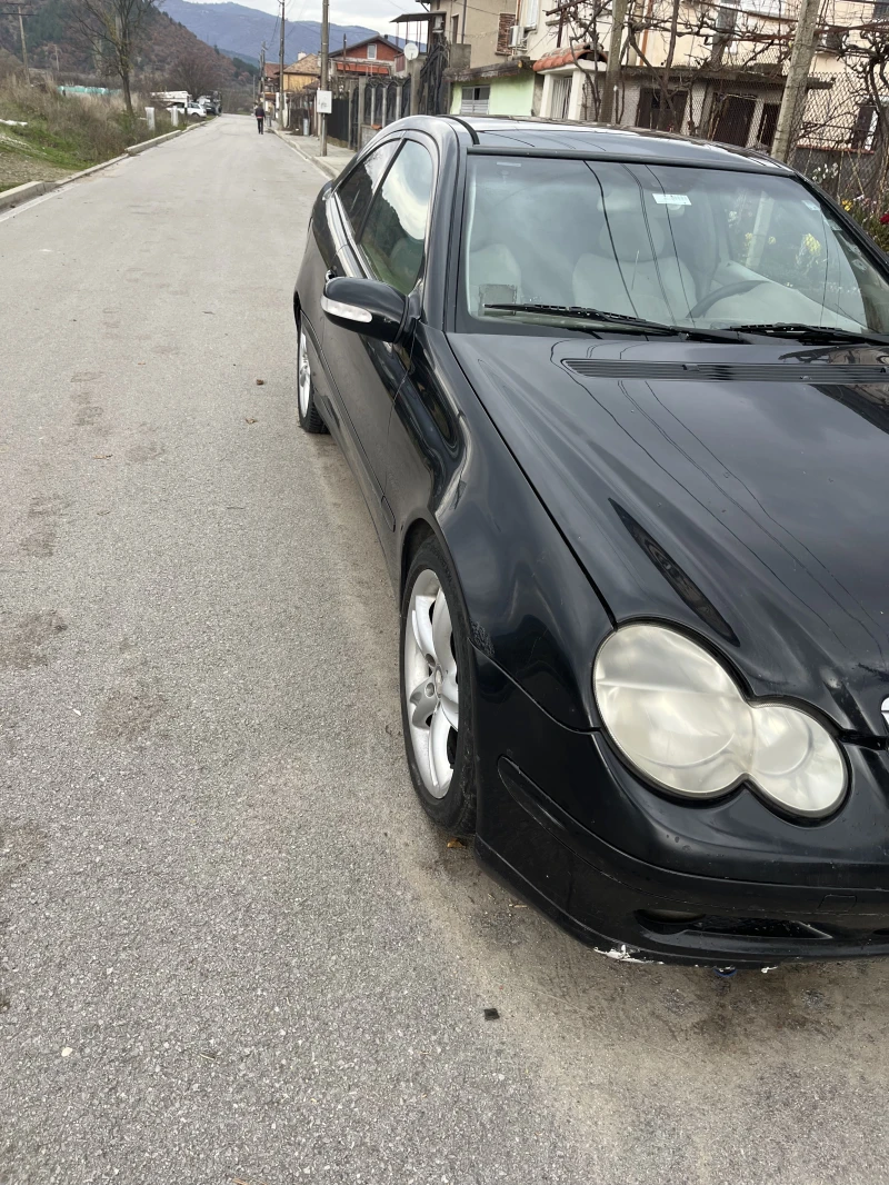 Mercedes-Benz C 230, снимка 7 - Автомобили и джипове - 52639137