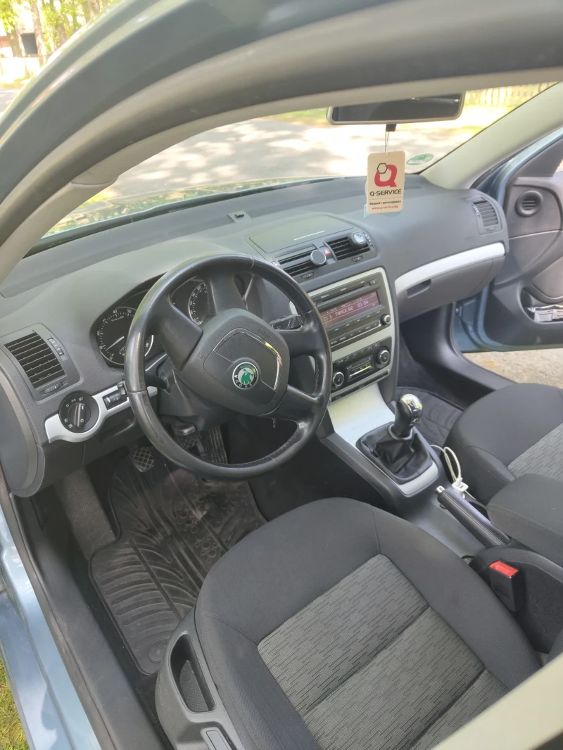 Skoda Octavia 1.2 TSI, снимка 9 - Автомобили и джипове - 52677966