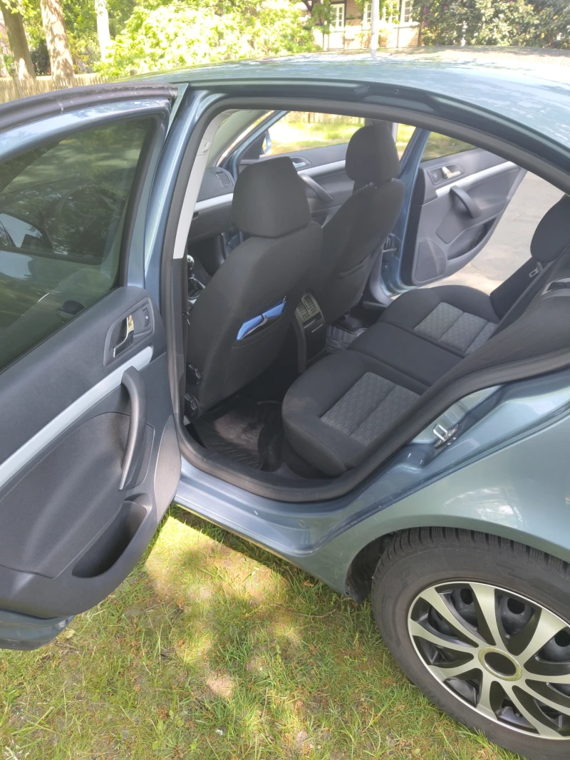 Skoda Octavia 1.2 TSI, снимка 8 - Автомобили и джипове - 52677966