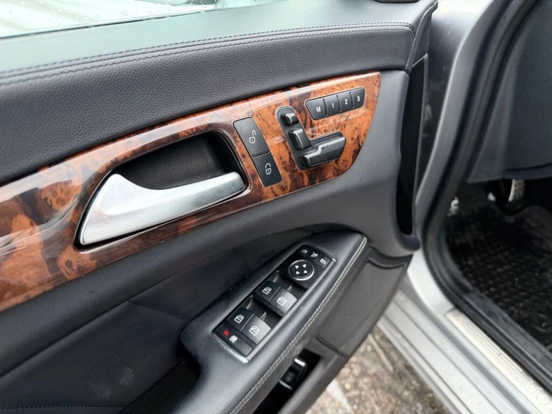 Mercedes-Benz CLS 550 4MATIC* АвтоКредит* (ЦЕНА ДО БГ), снимка 7 - Автомобили и джипове - 53158585