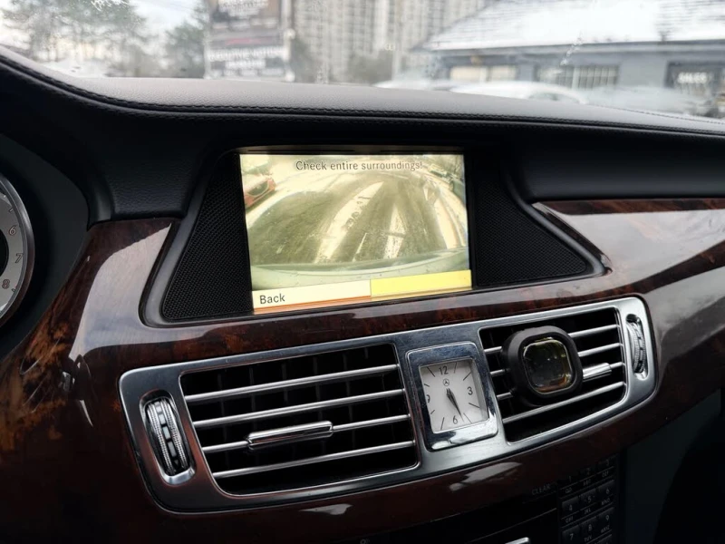 Mercedes-Benz CLS 550 4MATIC* АвтоКредит* (ЦЕНА ДО БГ), снимка 12 - Автомобили и джипове - 53158585