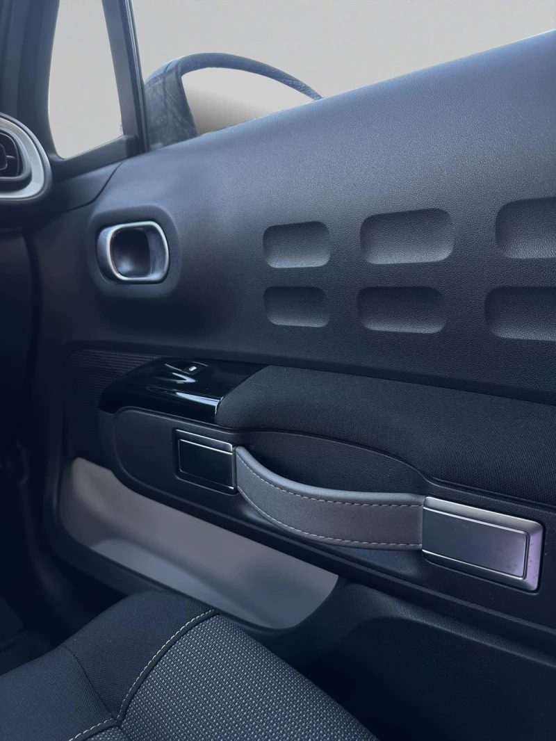 Citroen C3 1.2 Feel Business - Petrol - Manual - 82 hp, снимка 11 - Автомобили и джипове - 53159991