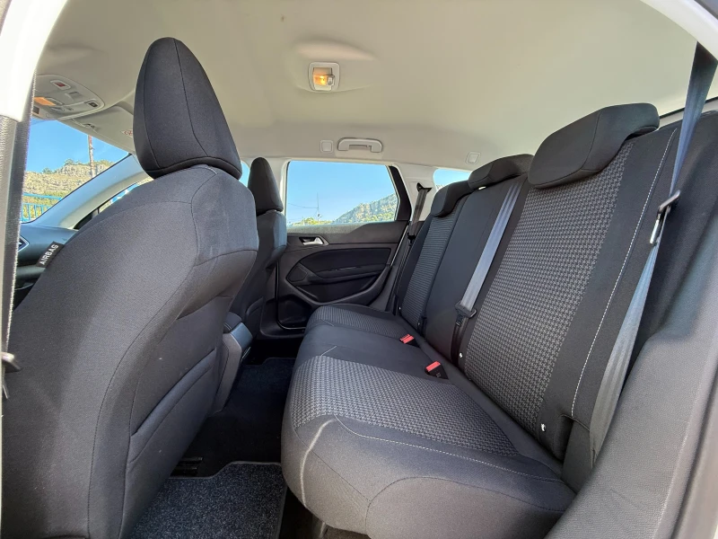 Peugeot 308 1.5BLUEHDI-EAT8(АВТОМАТИК)-КАМЕРА-НАВИГАЦИЯ, снимка 10 - Автомобили и джипове - 53231288