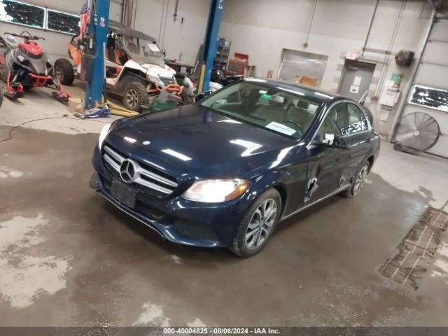 Mercedes-Benz C 300 Luxury 4MATIC * Подгрев * КeylessGo, снимка 2 - Автомобили и джипове - 48503020