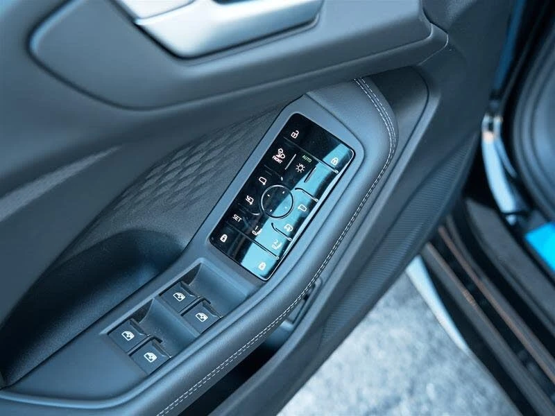 Audi A5 АвтоКредит * (ЦЕНА ДО БГ), снимка 16 - Автомобили и джипове - 56740160