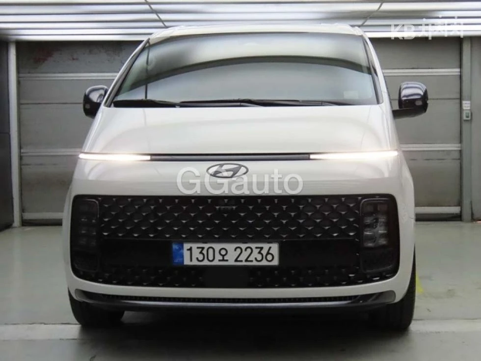 Hyundai Staria Lounge 3.5 LPG Lounge 7  . . | Mobile.bg   2