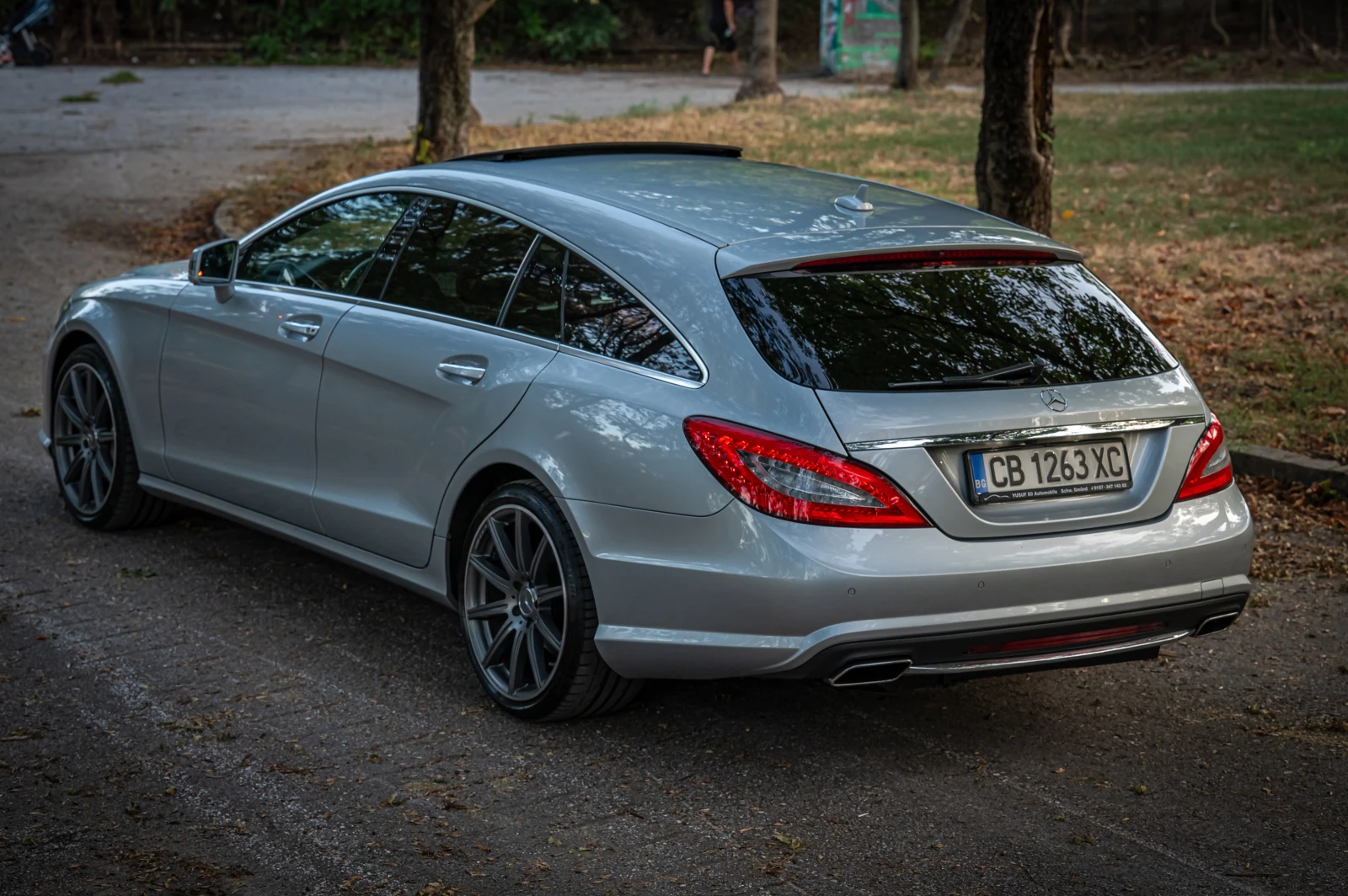 Mercedes-Benz CLS 350 Shooting brake - изображение 2