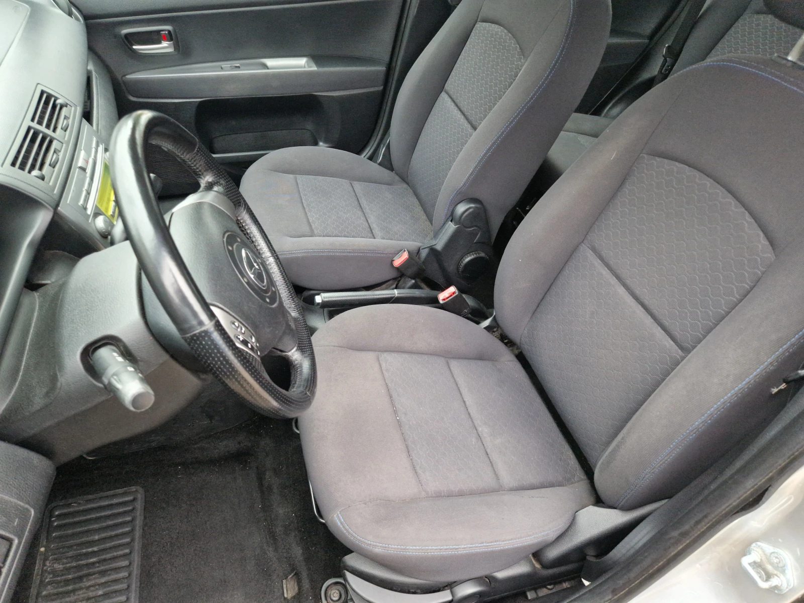 Mazda 2 1.4i ! | Mobile.bg   11