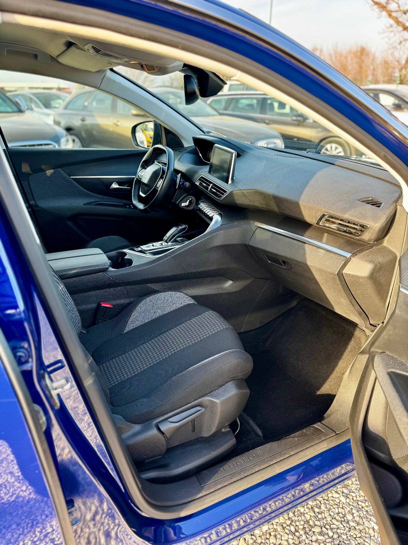 Peugeot 3008 1, 5 HDI Автоматик - изображение 9