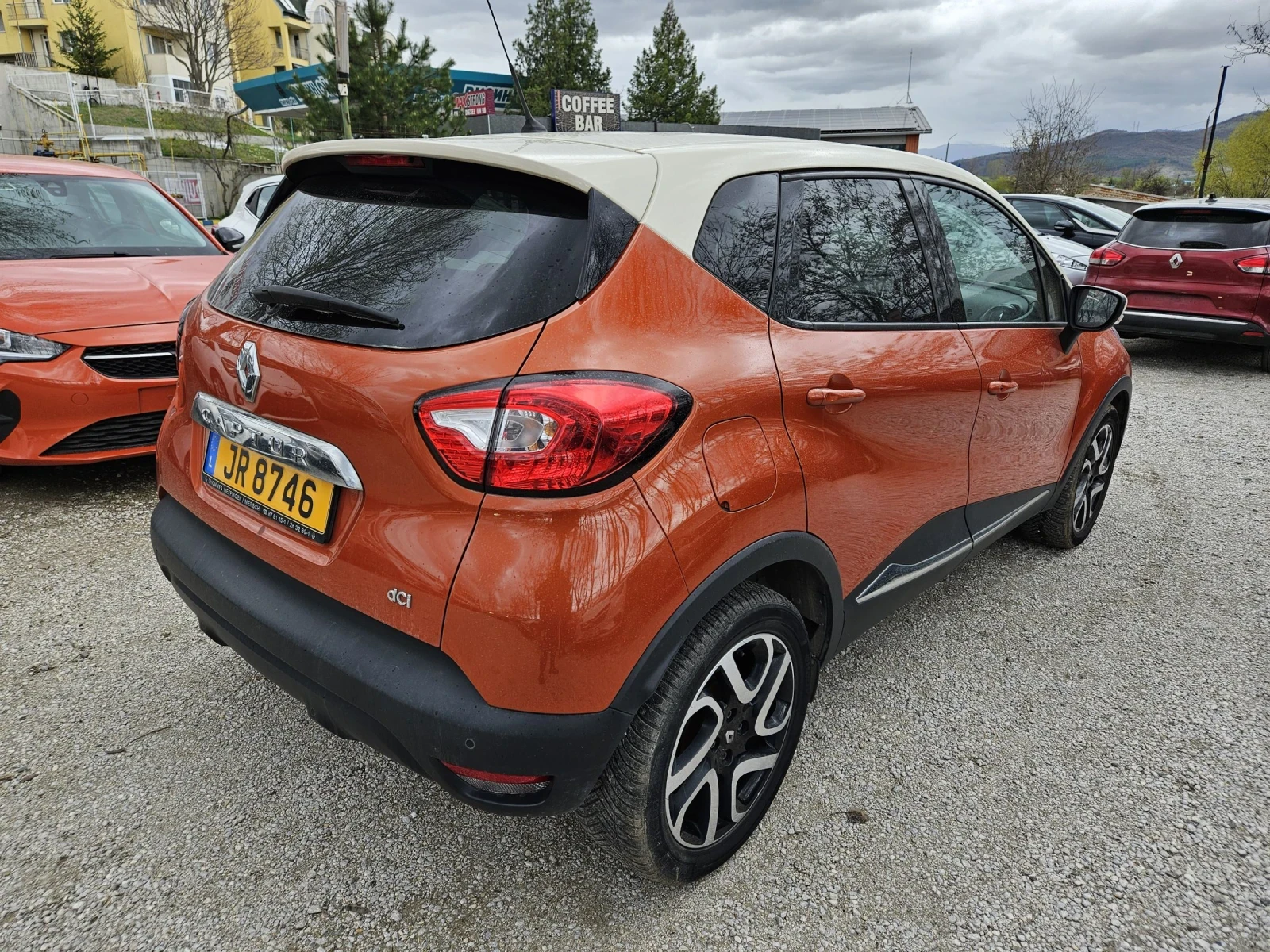Renault Captur 1.5 dci AUTOMATIC - изображение 4