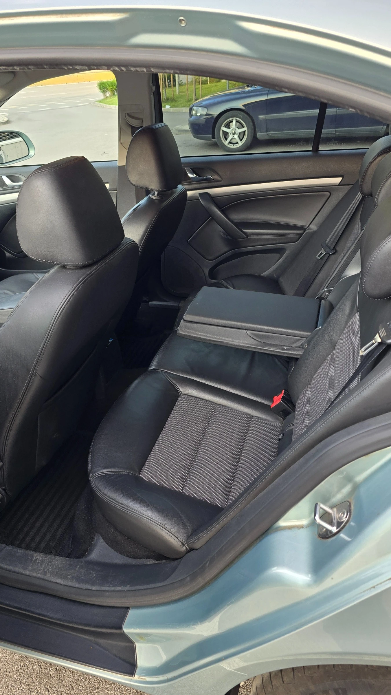Skoda Octavia 1.6 TDI, 105 к.с., DSG automatic - изображение 7