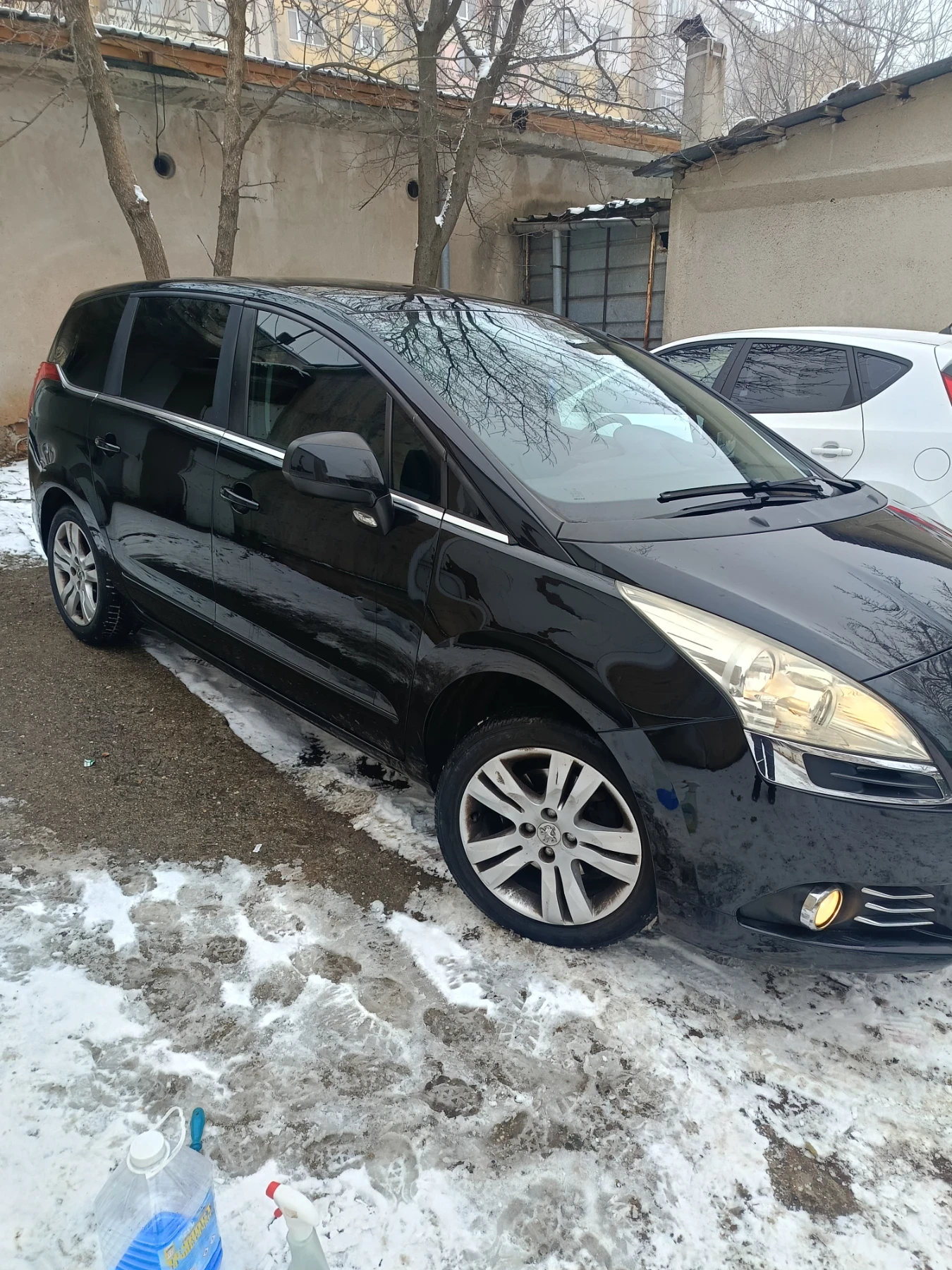 Peugeot 5008 1.6 - изображение 3