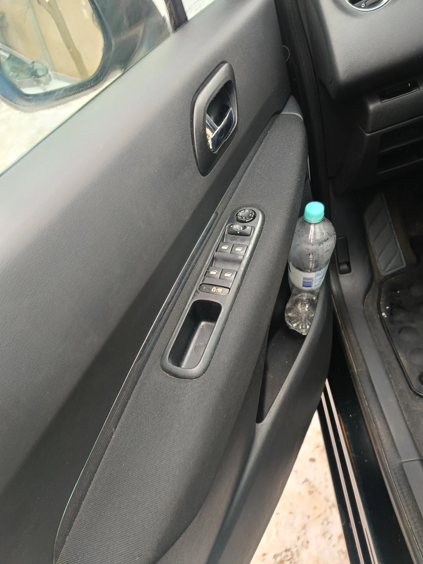 Peugeot 5008 1.6 - изображение 9