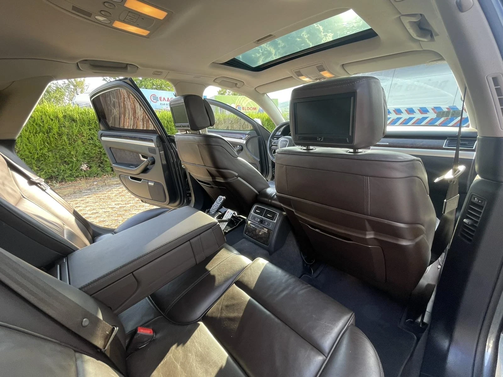 Audi S8, снимка 7 - Автомобили и джипове - 53852475