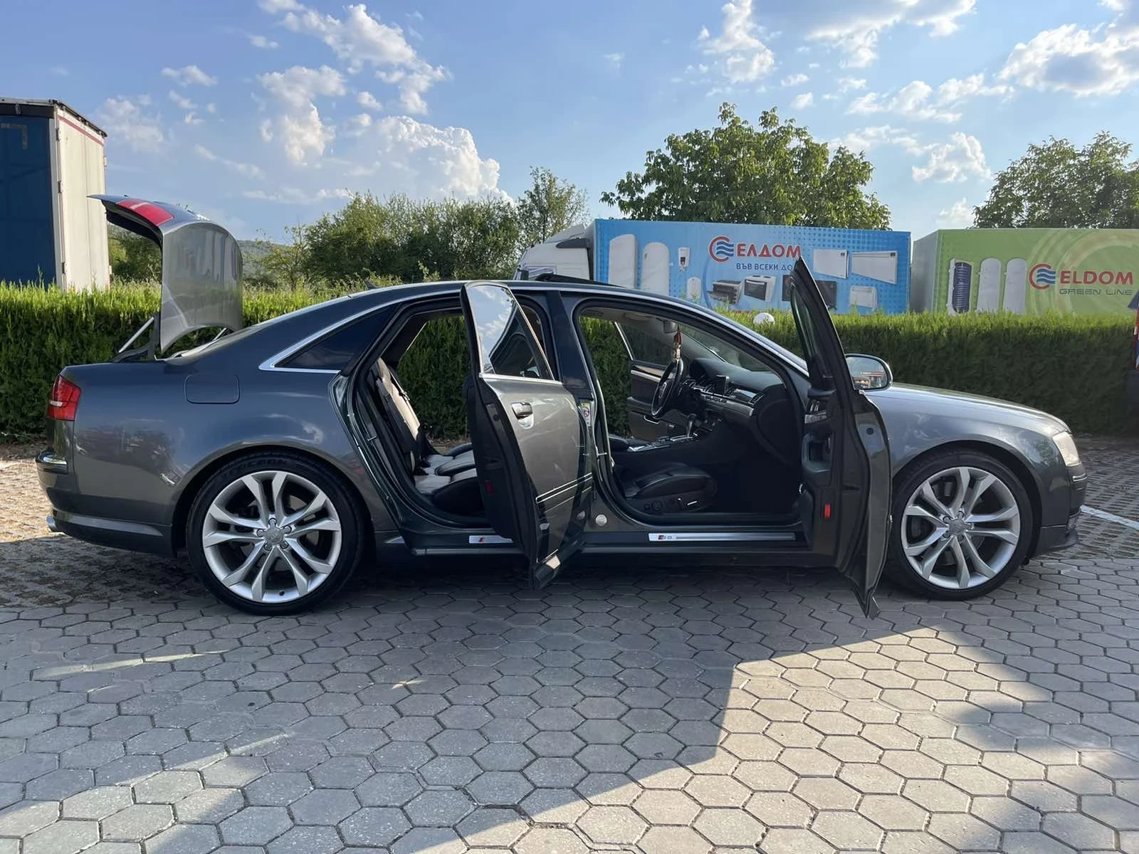 Audi S8, снимка 5 - Автомобили и джипове - 53852475
