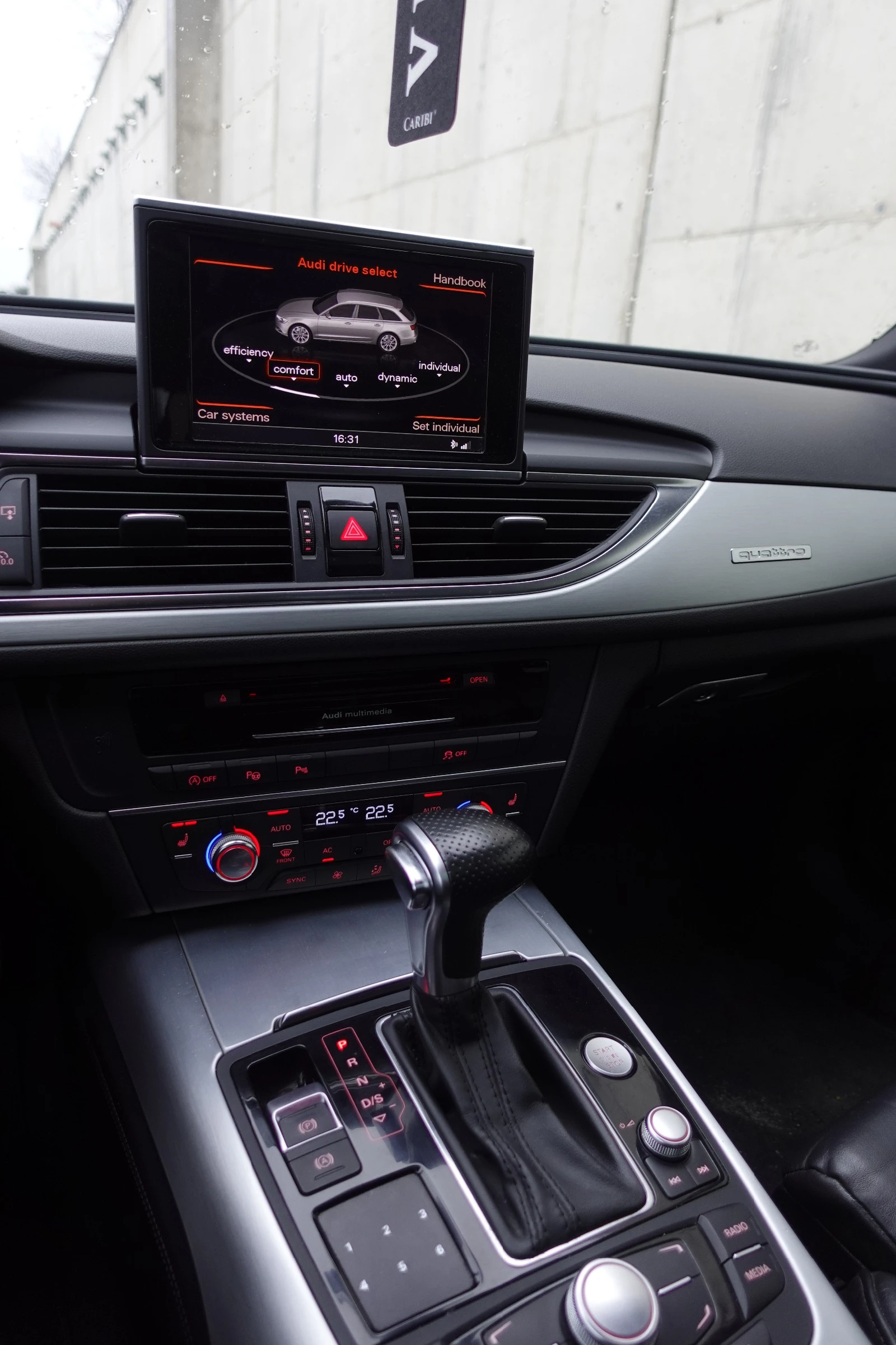 Audi A6 3.0 TDI 252 к.с. S-line Quattro, снимка 10 - Автомобили и джипове - 53930207